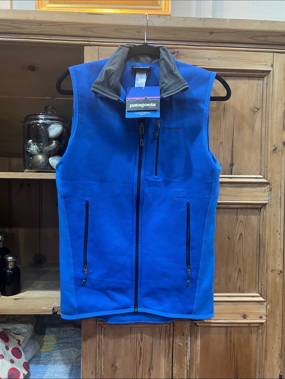 NWT Patagonia Piton Hybrid Vest
